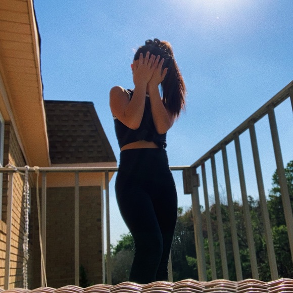 Meet your Posher, Joanna - Picture 2 of 8